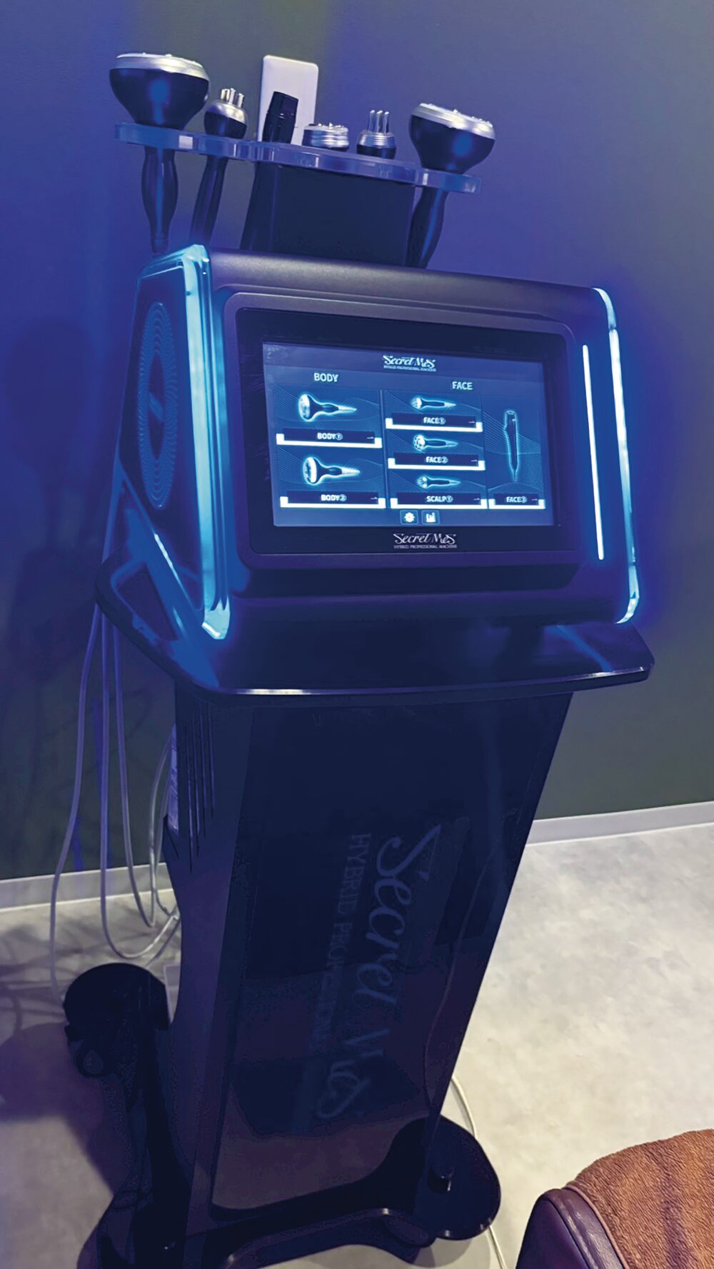 シークレットメスの機器本体