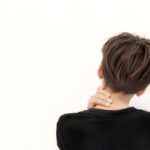 肩こりに悩む方のイメージ 新松戸の整体 新松戸オリーブの木整体院