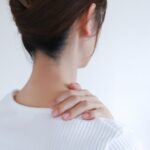 肩こりに悩む方のイメージ 新松戸の整体 新松戸オリーブの木整体院