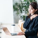 肩こりに悩む方のイメージ 新松戸の整体 新松戸オリーブの木整体院