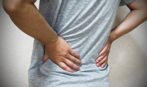 リモートワークで限界…在宅勤務の腰痛に整体が効く理由